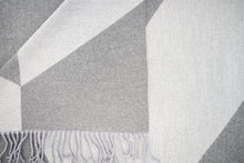 Load image into Gallery viewer, Shimmer Gift Boxed Scarf