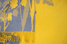 Load image into Gallery viewer, Floral Gift Boxed Scarf