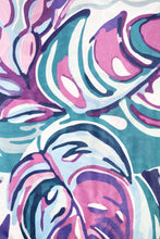 Load image into Gallery viewer, Floral Print Gift Boxed Scarf