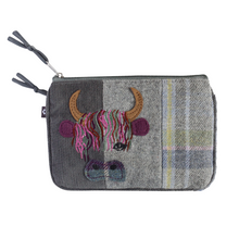 Load image into Gallery viewer, tweed purse with Highland Cow applique
