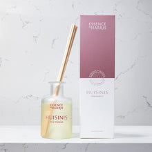 Load image into Gallery viewer, Essence of Harris Huisinis Reed Disfusser Gift Set
