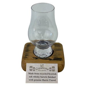 Whiskey Glass Gift Set with handmade wooden base